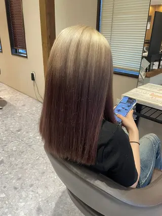 セミロング カラー 髪質改善カラー🌈✨ 加藤 愛のヘアスタイル