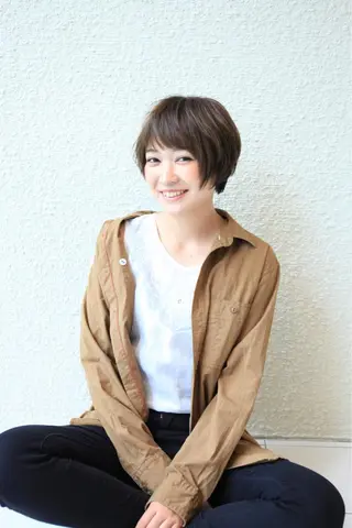 ショート カラー 透明感カラー/ 寺田千雅子のヘアスタイル