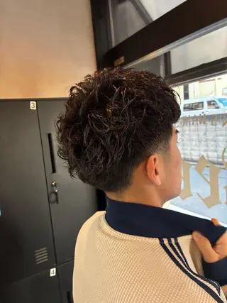 ショート 石井 圭祐のヘアスタイル