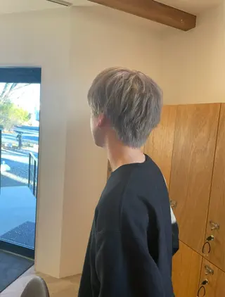 カラー 伴 星来のヘアスタイル