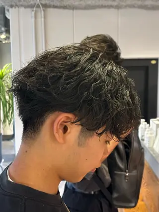 パーマ ルーズ/シャドウパー マ/似合わせカットのヘアスタイル