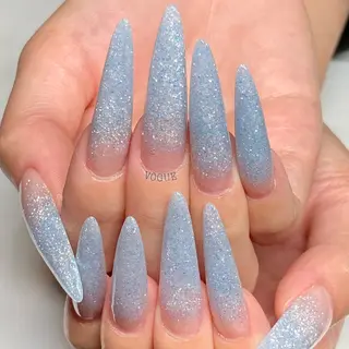 ネイル VOGUE ×SWANのネイルデザイン