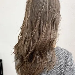 ロング カラー ブリーチダブルカラー 【koide】のヘアスタイル