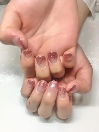 ネイル 新宿ネイルサロン ジェミディローサのネイルデザイン