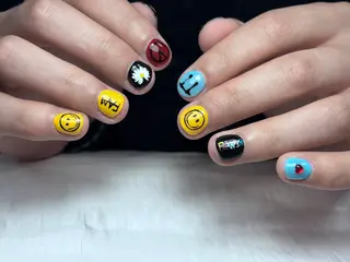 ネイル 小林 凛のネイルデザイン