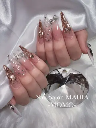 ネイル momo .のネイルデザイン