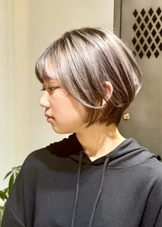 ショート カラー 園田 将士のヘアスタイル