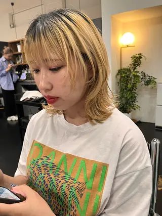 ミディアム 湯川 未咲希のヘアスタイル