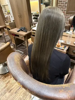 ロング アイサロン併設美容室 RAD noelのヘアスタイル