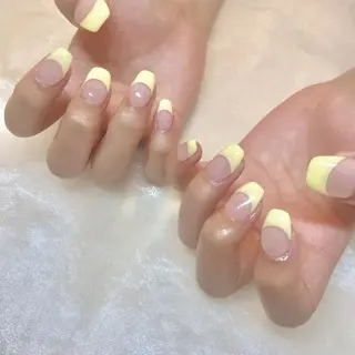 ネイル R2 予約担当のネイルデザイン