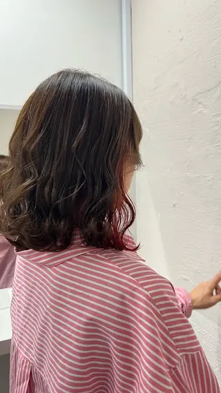 ミディアム カラー ヘアアレンジ 🎀tokute ナオ🧸のヘアスタイル