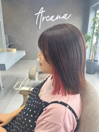 ミディアム ARCANA イホリのヘアスタイル
