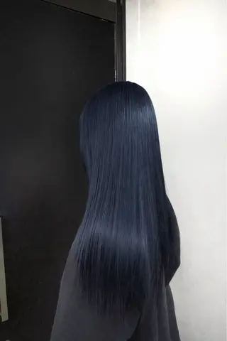 ロング カラー 蔭山 幸奈のヘアスタイル