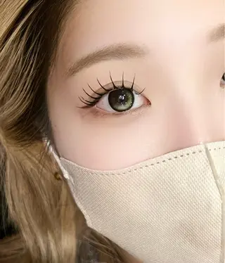 マツエク・マツパ 瑞慶山 あんりの眉毛・アイブロウイメージ