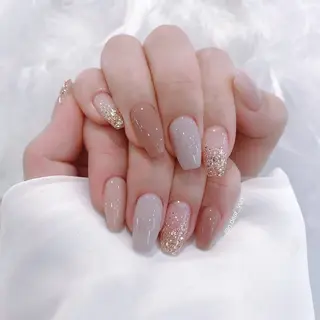 ネイル AKIKO ネイルサロンのネイルデザイン