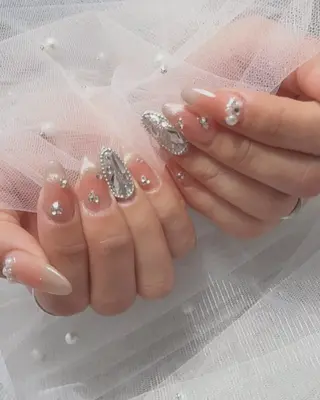 ネイル uni nail saronのネイルデザイン