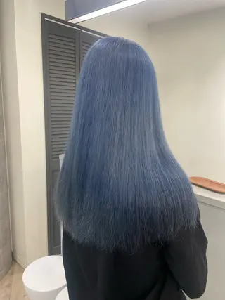 ロング カラー Loob TOKYO MiZUKiのヘアスタイル