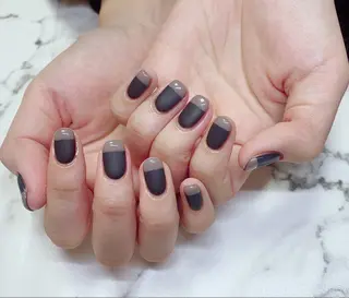 カラー ネイル Q Free nailsのネイルデザイン