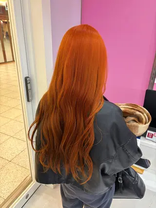 ロング カラー ブリーチ⏳艶カラー Natsukiのヘアスタイル