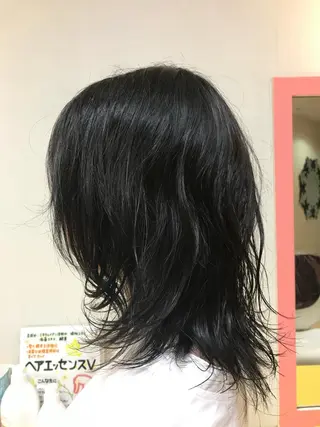 ミディアム 横田 尚登のヘアスタイル