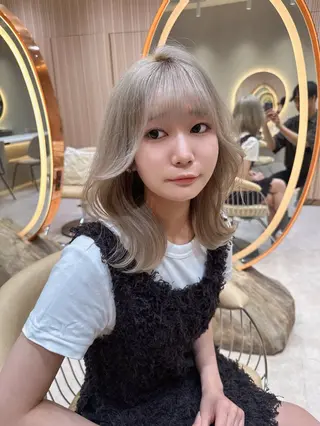 セミロング カラー 縮毛矯正✨🫧 レイヤー川村利幸のヘアスタイル