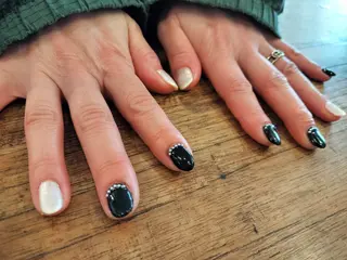 ネイル 月下美人 YUKIのエステ・リラクイメージ