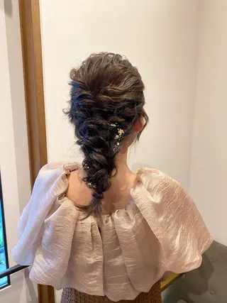 ミディアム ヘアアレンジ ENIF ヤマグチアツコのヘアスタイル
