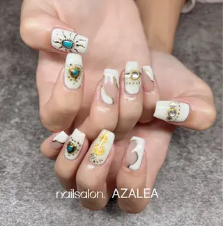 ネイル R inのネイルデザイン