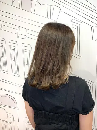 ミディアム 坪井 彰吾のヘアスタイル