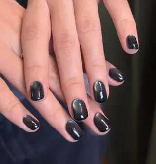 ネイル エリ🫧 nail池袋東口のネイルデザイン