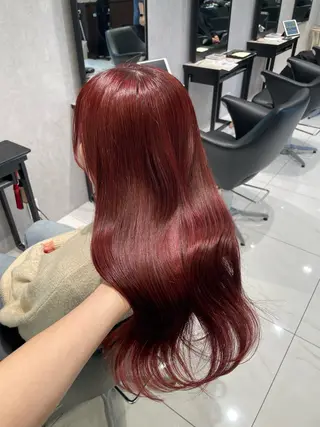 ロング カラー 内藤 藍夏のヘアスタイル