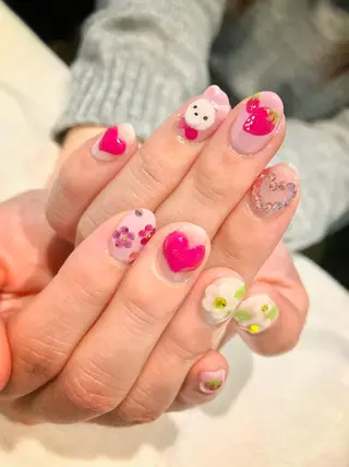 ネイル NARUMI HYODOのネイルデザイン