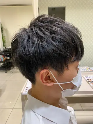 ショート メンズ 白髪ぼかしデザイン ハイライト/宮本純登のヘアスタイル