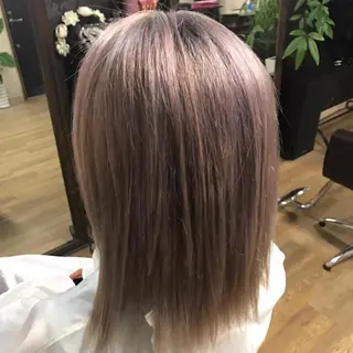 ミディアム カラー 池田 景子のヘアスタイル