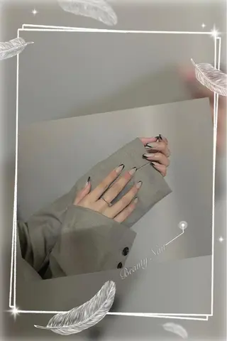 カラー ネイル Moonstone Salonのネイルデザイン