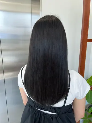 ロング カラー かおり/似合わせ/ 透明感カラーのヘアスタイル