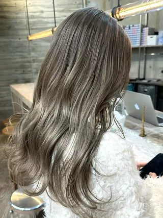 ロング カラー ササキカズマ〻透明感 〻色落ち〻赤み消しのヘアスタイル