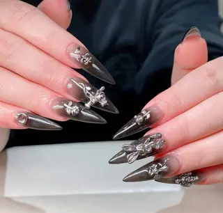 ネイル REI レイのネイルデザイン