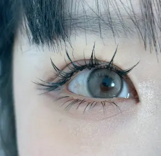 マツエク・マツパ あや🥑 チルザルトサロンのマツエク・マツパデザイン