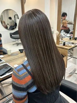 ロング カラー y u i ★ 梅田美容室のヘアスタイル