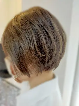 ショート カラー Culumi クルミ 松井照雄/梅田茶屋町のヘアスタイル