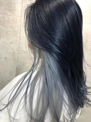 ロング 🎀ダブルカラー hinata🎀のヘアスタイル