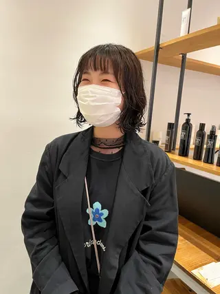 ミディアム 西崎 満里奈のヘアスタイル