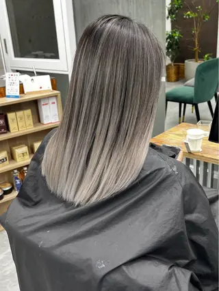 セミロング カラー welring hair salonのヘアスタイル