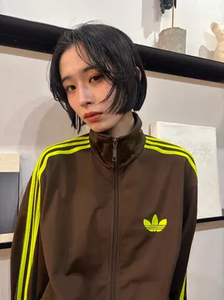 ショート Hana/ハイトーン /レイヤーカットのヘアスタイル