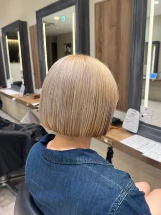 ミディアム カラー さら艶レイヤーカット 🩶Suzuneのヘアスタイル