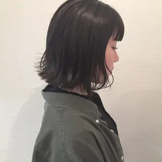 ミディアム カラー 池田 真由美のヘアスタイル