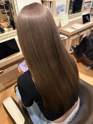 ロング 【yuni】 コタロウのヘアスタイル