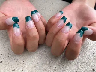 ミディアム ネイル ✴︎ Delightのネイルデザイン