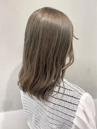 ロング カラー 艶感/ナチュラル 🩵amiのヘアスタイル